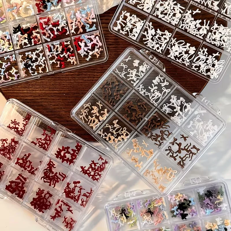 레진으로 제작된 다채롭고 달콤한 리본 네일 아트 액세서리 12개들이 한 상자, DIY 네일 장식에 적합합니다.