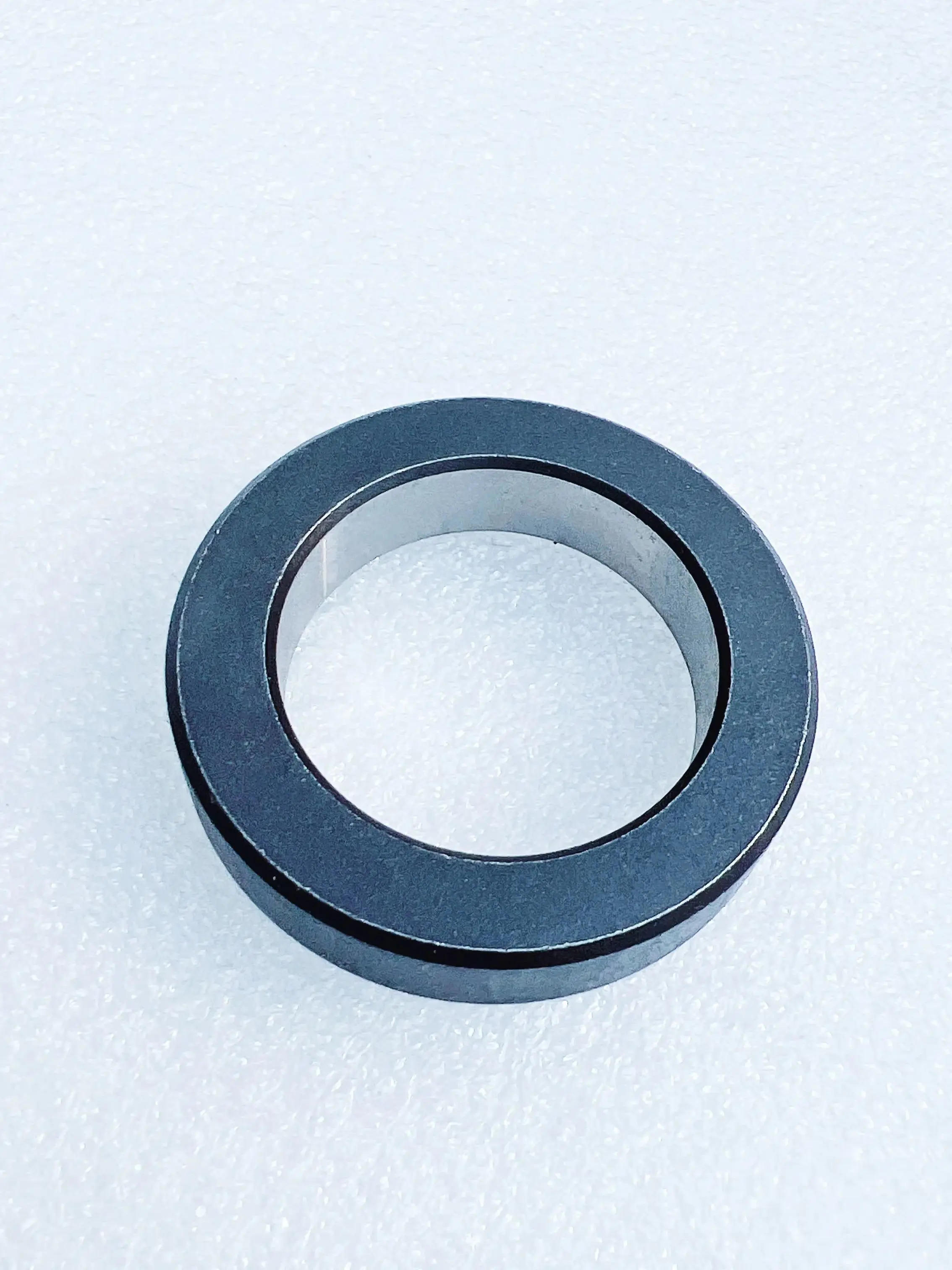 Drive Shaft Bearing Jeep Wrangler Rear Half Shaft Bearing 83503064 68499023AA Rear Half Shaft ring 83503077 68499022AA Wrangler 2007-