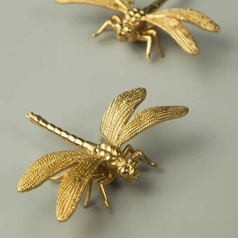 Nordic Gold Dragonfly Single Hole Brass Furniture Handle Kitchen Drawer Handles Hardware Dresser Cabinet Pulls furniture handles kitchen door handles
