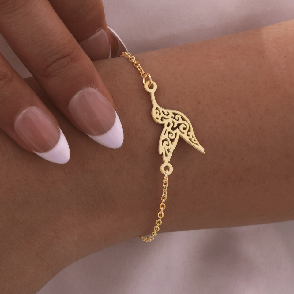 Fashion Hollow Hummingbird Bracelet for Women,Flat Rolo Chain Stainless Steel Bracelets,18K Gold Color Jewelry Gifts