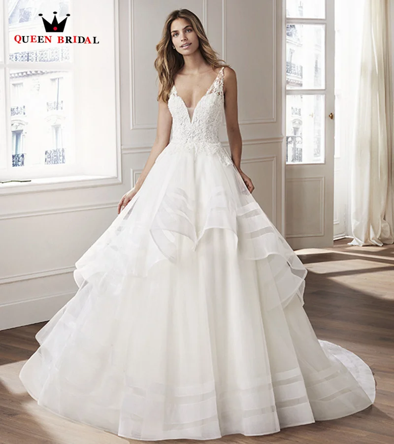 

Romantic Wedding Dress 2023 Multi-Layered Organza Ruffle Skirt Ball Gown V-neck Button Back Spaghetti Straps Custom XC10