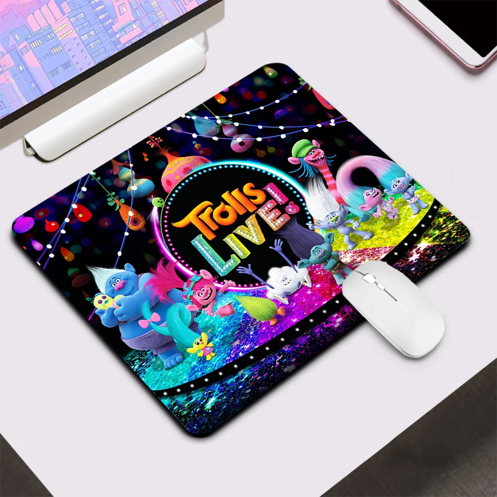 Trolls World Tour Small Gaming Mouse Pad Computer Office Mousepad Keyboard Pad Desk Mat Pc Gamer Mouse Mat Xxl Laptop Mausepad