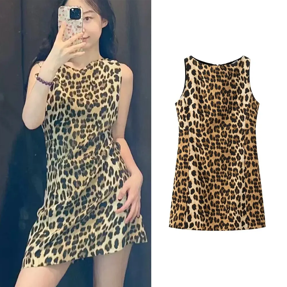 

BSK&TRAF Summer New Product 2024 Hot Girl Style Sexy Slim Round Neck Sleeveless Leopard Print Short Dress 3201140