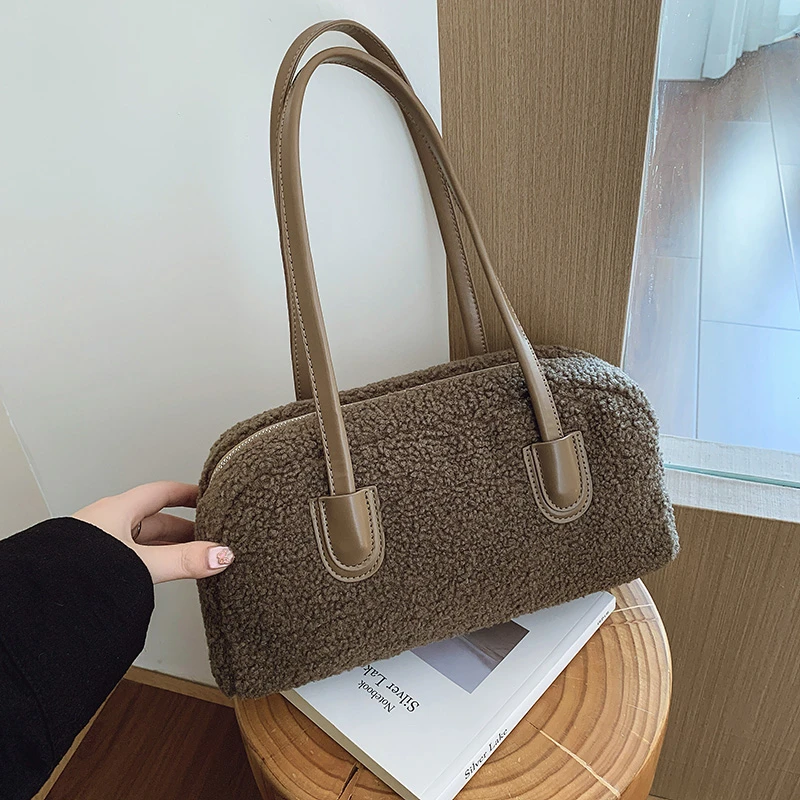 Winter-Pendler-Umhängetaschen für Damen, 2025, luxuriöse Designer-Handtaschen aus Lammwolle, große lässige Tasche, große Kapazität, Kissen-Unterarmtasche – Detail 9