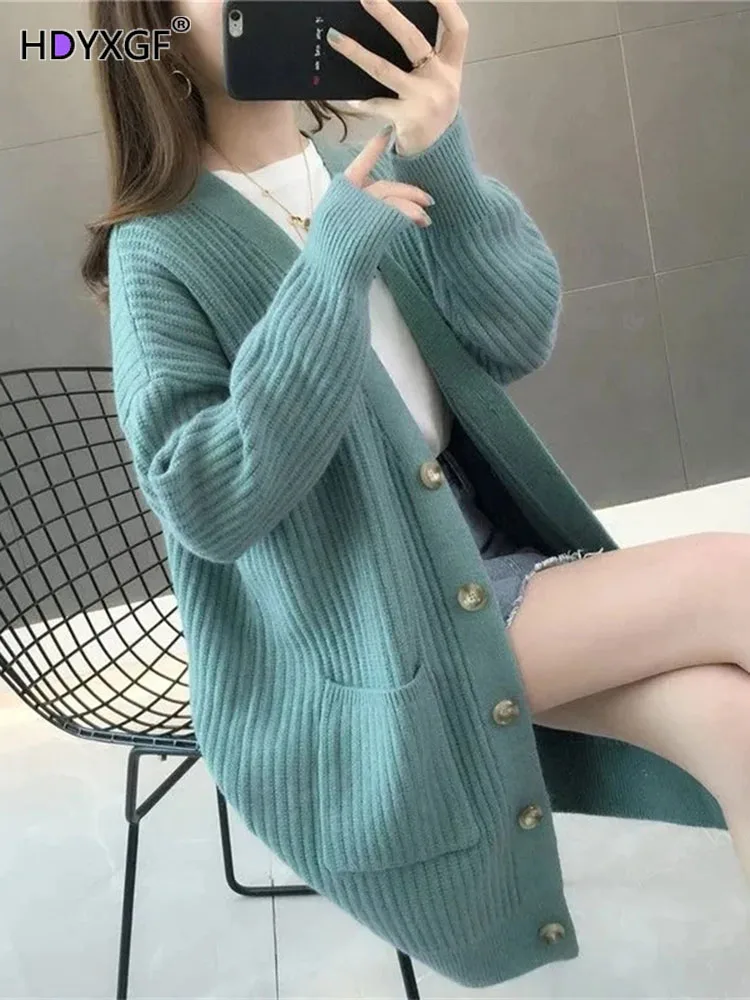 

Весенний кардиган с карманами и длинным рукавом для женщин корейская мода мешковатый трикотажный свитер с V-образным вырезом однотонный удобный Свободный Повседневный Топ 2024