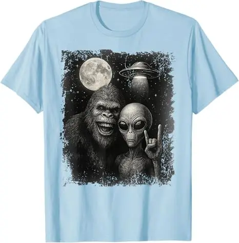 Lustiges Grunge Alien Selfie mit Rock Bigfoot & UFO T-Shirt Y2k Art Awesome Saying Tee Alien Sasquatch Ästhetische Kleidung Neuheit – Detail 8
