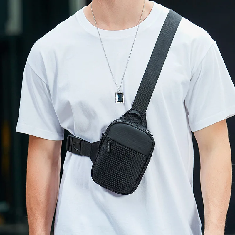 Men's Fashion Small Chest Bag