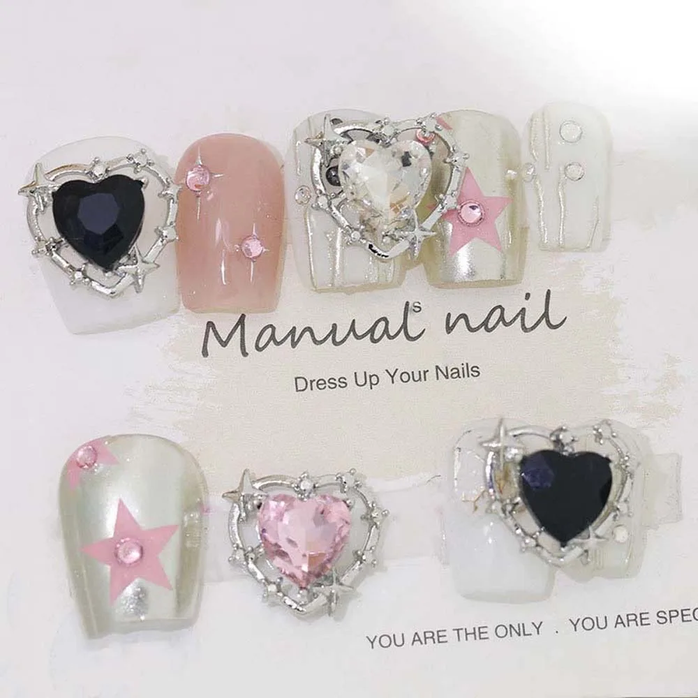 

3Pcs Loving Heart Nail Decorations Valentine Day Luxury Diamond Gilding Charms Glitter Hearts Shape Rhinestones Nail Supplies