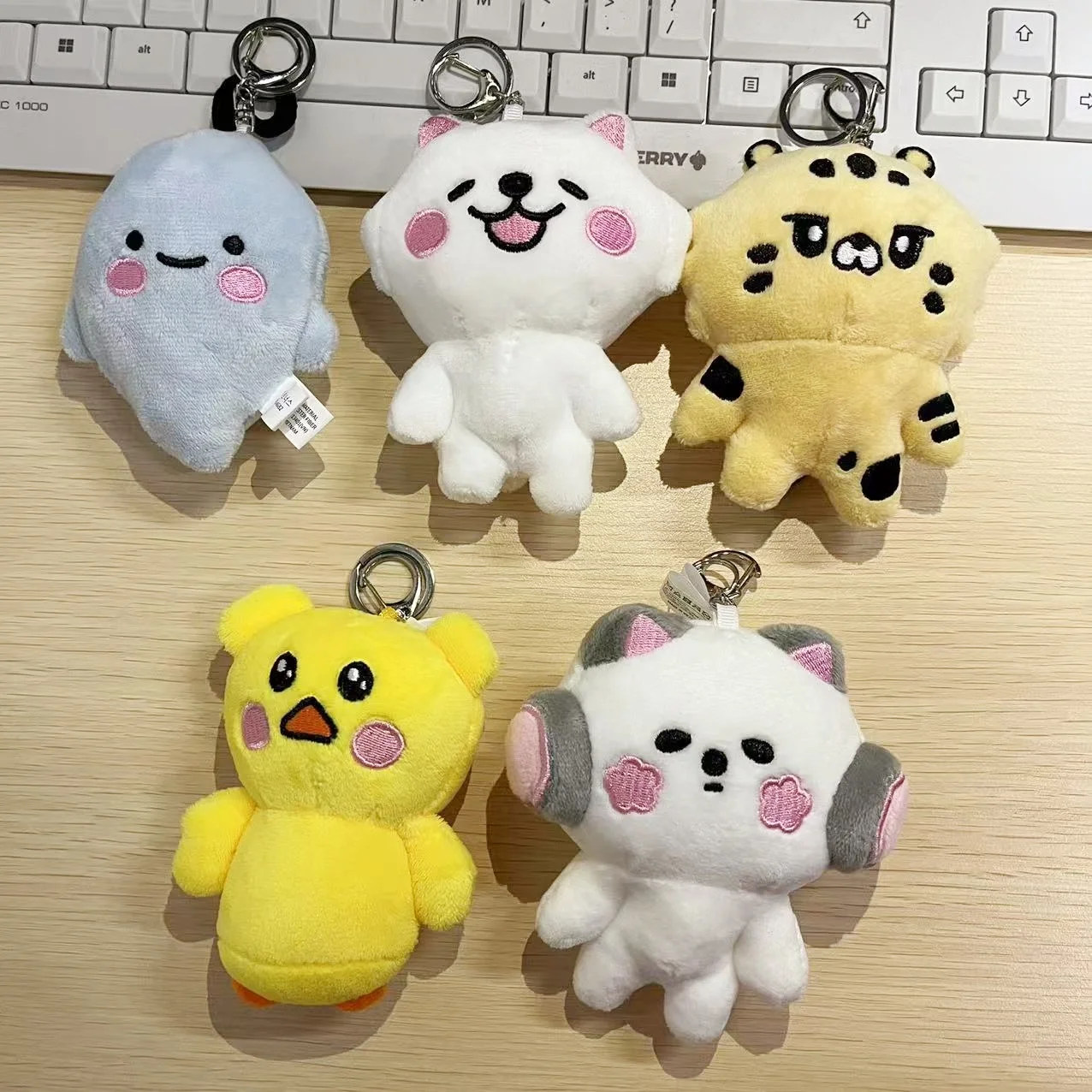 10CM KPOp Lesserafim CHAEWON YUNJIN Cartoon Cute Doll Keychains