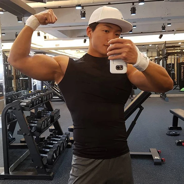 압축 셔츠 피트니스 탱크 탑 남성 체육관 민소매 조끼 보디 빌딩 꽉 스포츠 의류 남성 근육 운동 싱글