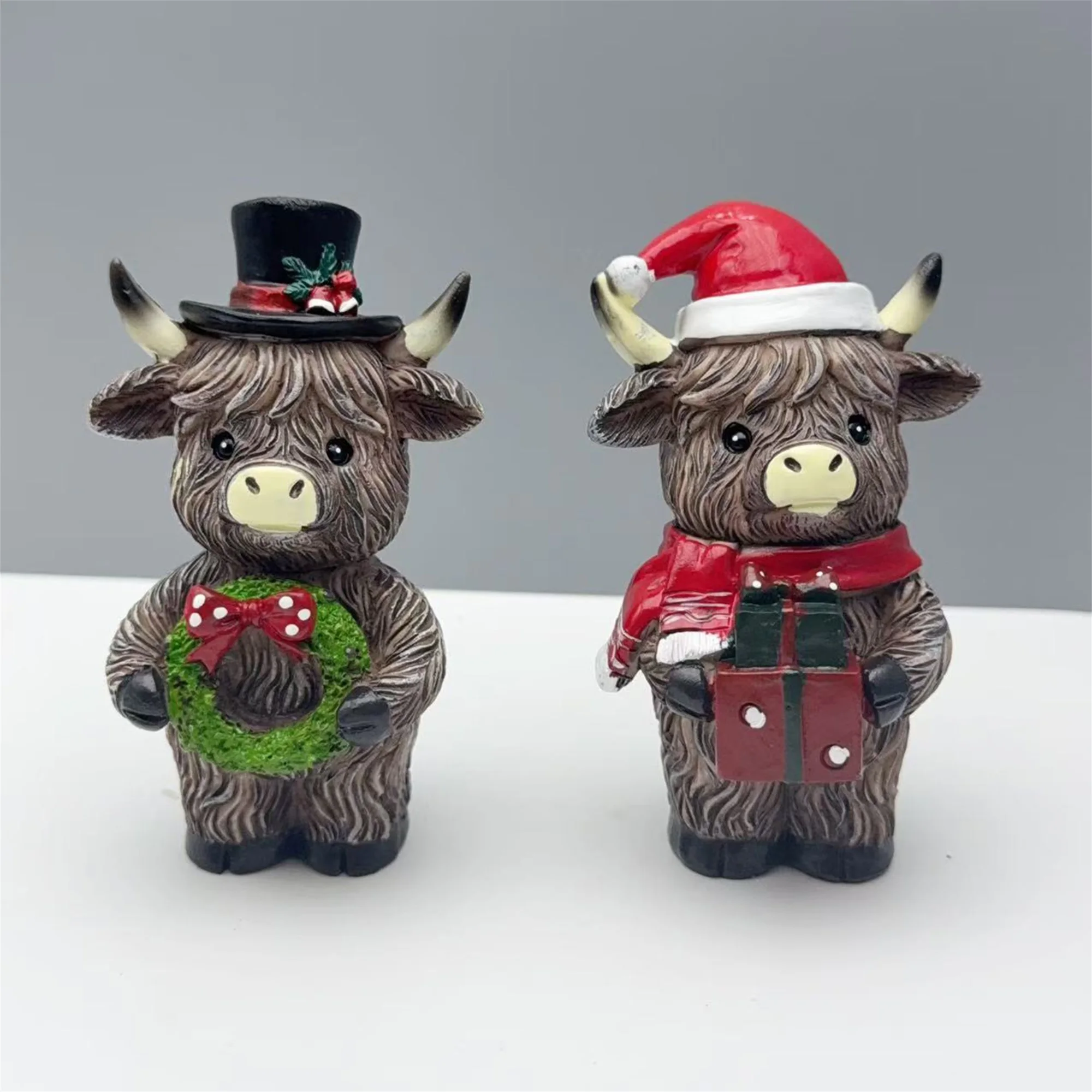 Festive Highland Cow Figurine with Santa Hat and Wreath Decoration Resin Sculpture for Home or Office Holiday Display S93144643fa404ef79f36445e6da72506v