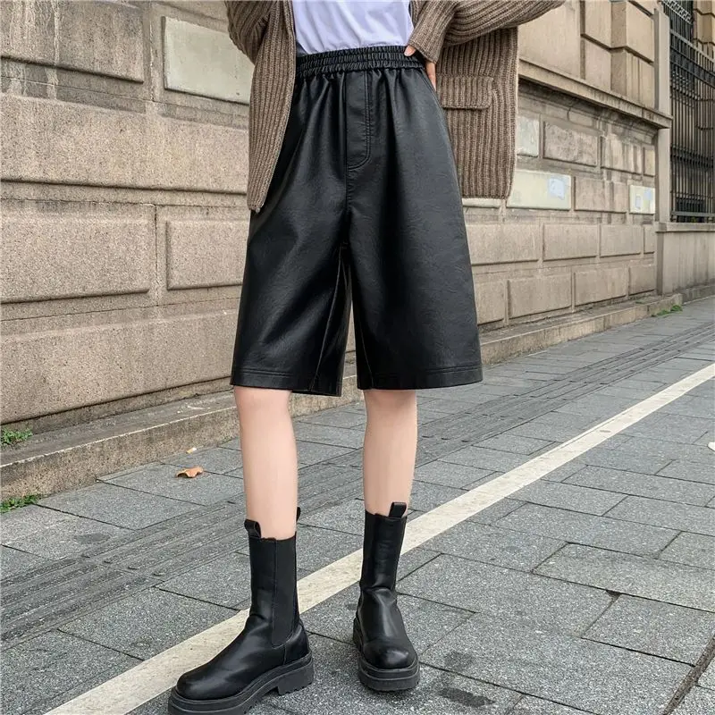 Leather Pants For Women 2023 New Harajuku Retro casual Wide Leg trousers Streetwear Knee Length Laidies Leather Shorts Trousers