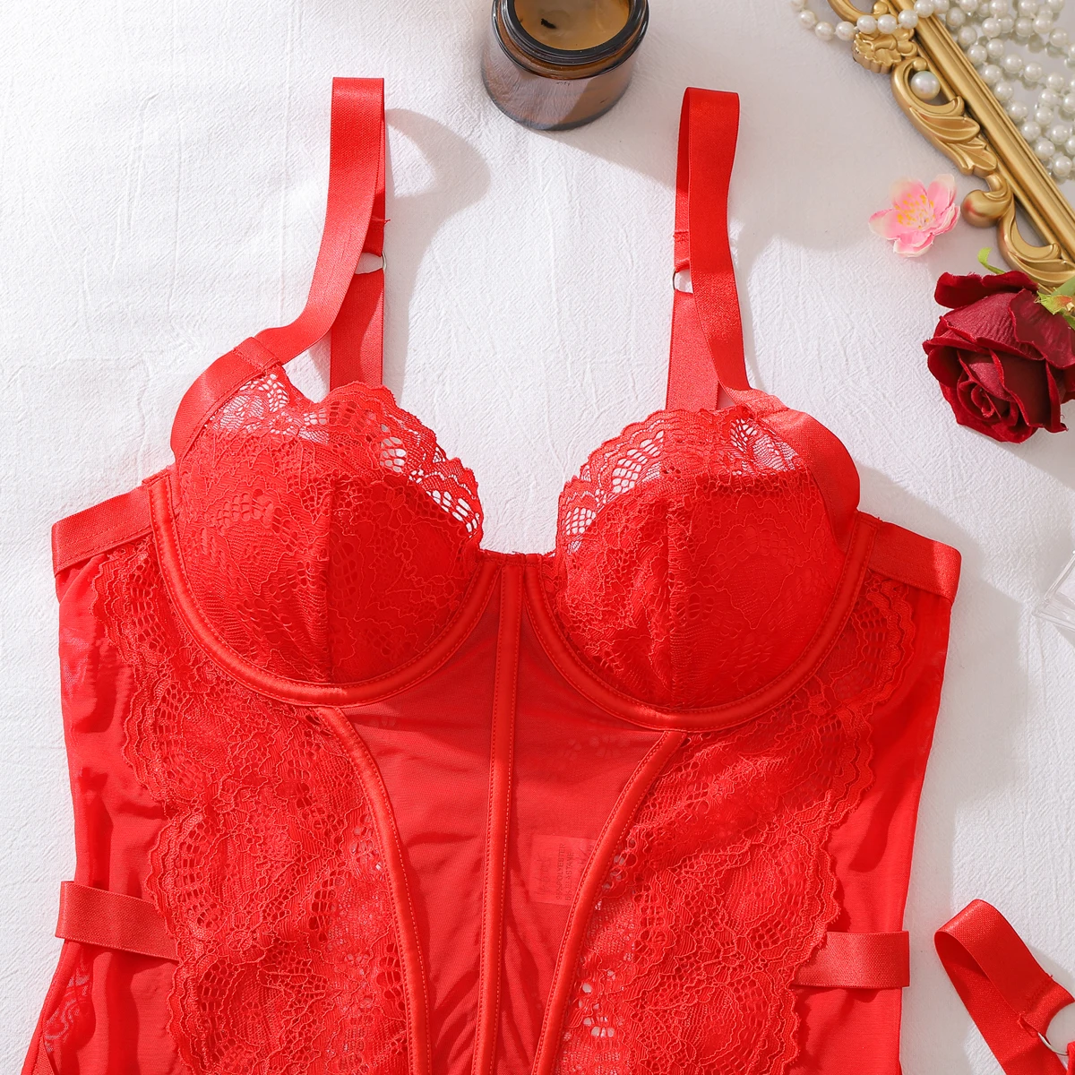 underwire cup structure detail