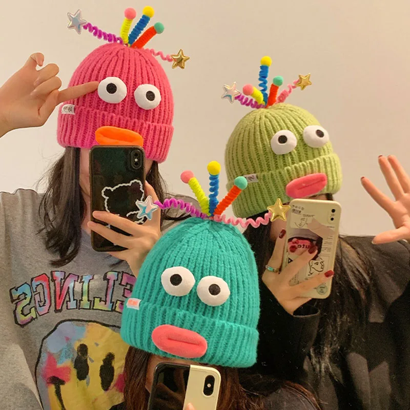 

Korean Style New Fashion Big Eyes Couple Knitted Hat Winter Warm Cute Funny Plush Beanies New Cartoon Warm Cap For Outdoor Party