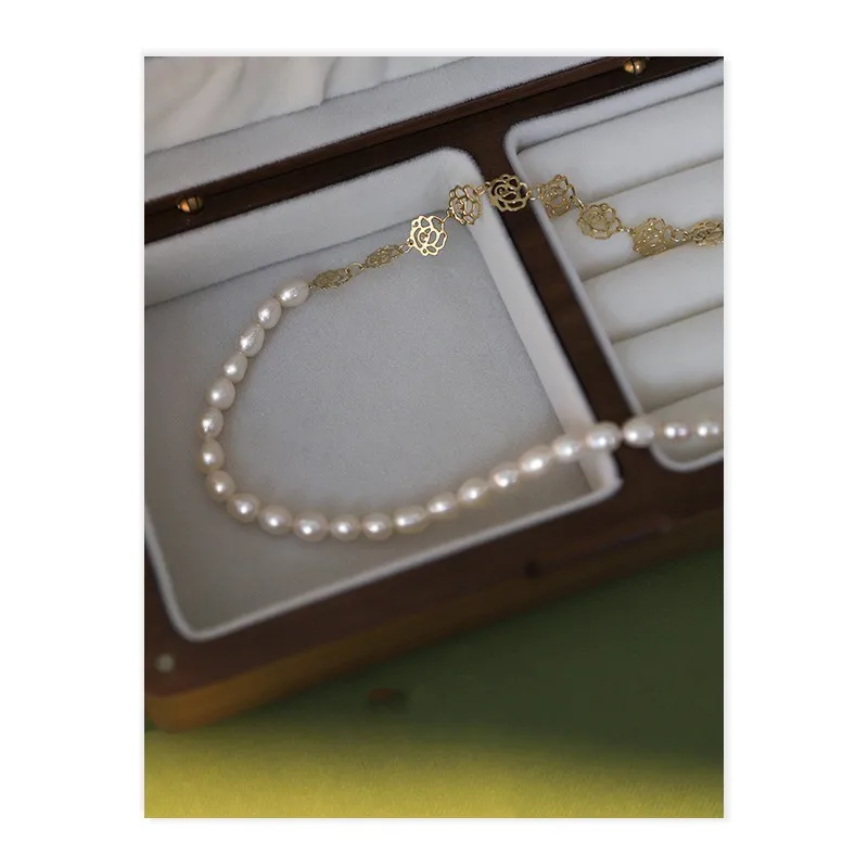 

Minar Vintage Baroque Freshwater Pearl Choker Necklace For Women Gold Color Hollow Rose Flower Pendant Necklaces Jewelry 2023