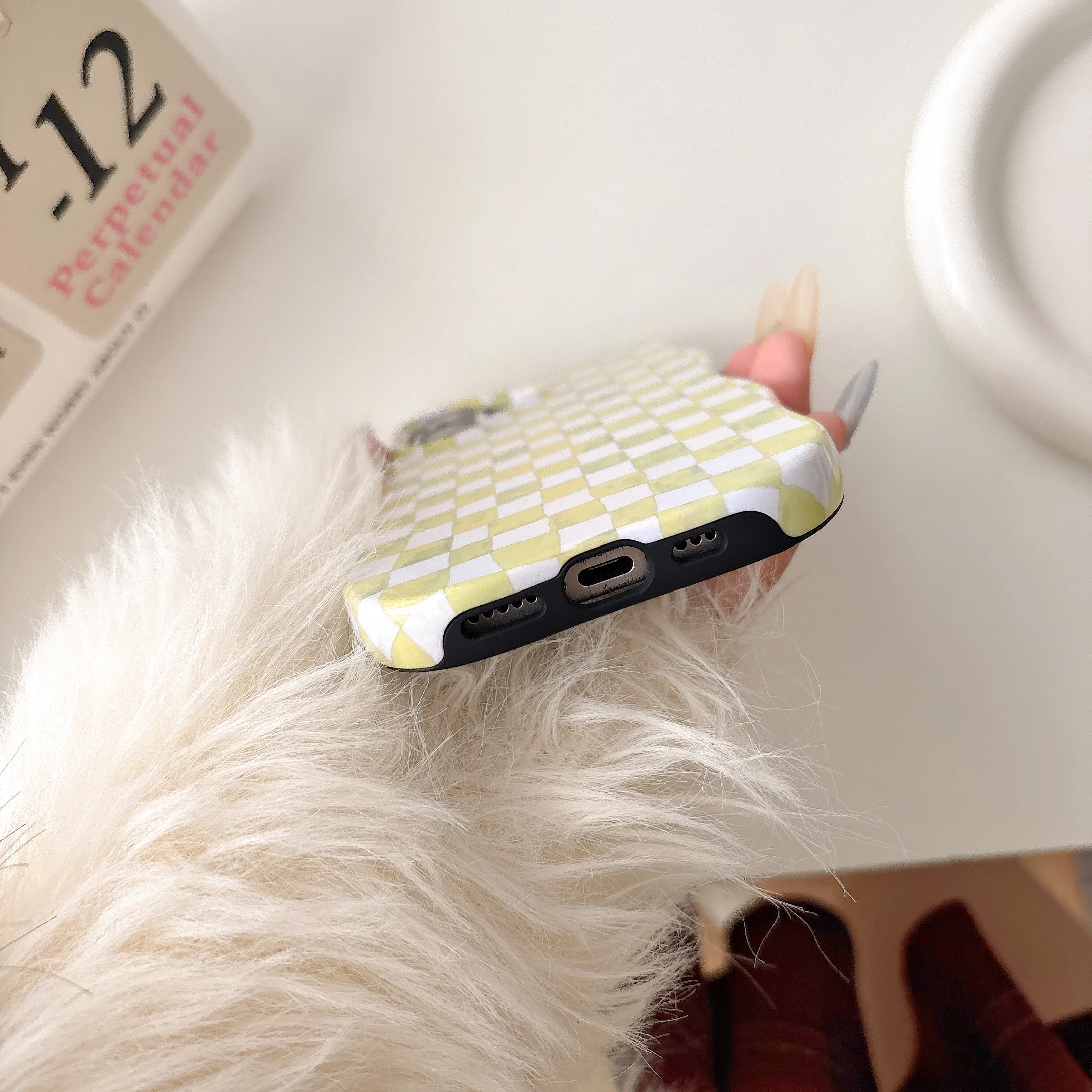 Grid Glossy 2-in-1 TPU+PC Phone Case with Wave Edges and Comfortable Touch - Hard Slim Back Cover Shell