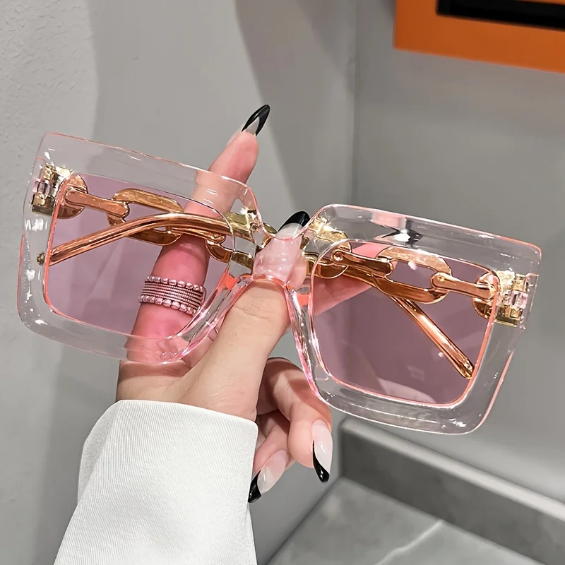 Elegant Women's Candy Color Sunglasses - Stylish Anti-Glare Shades for Beach, Party, and Travel