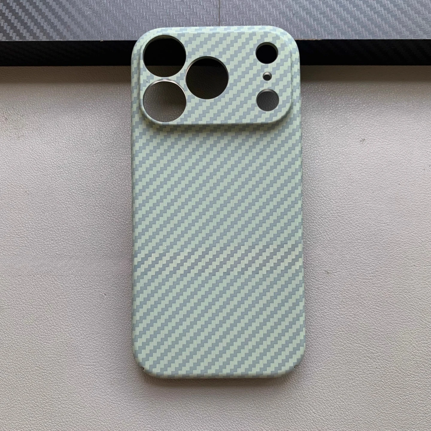 Elegant Carbon Fiber Ultra-Thin Anti-Drop Phone Case with Skin Feel