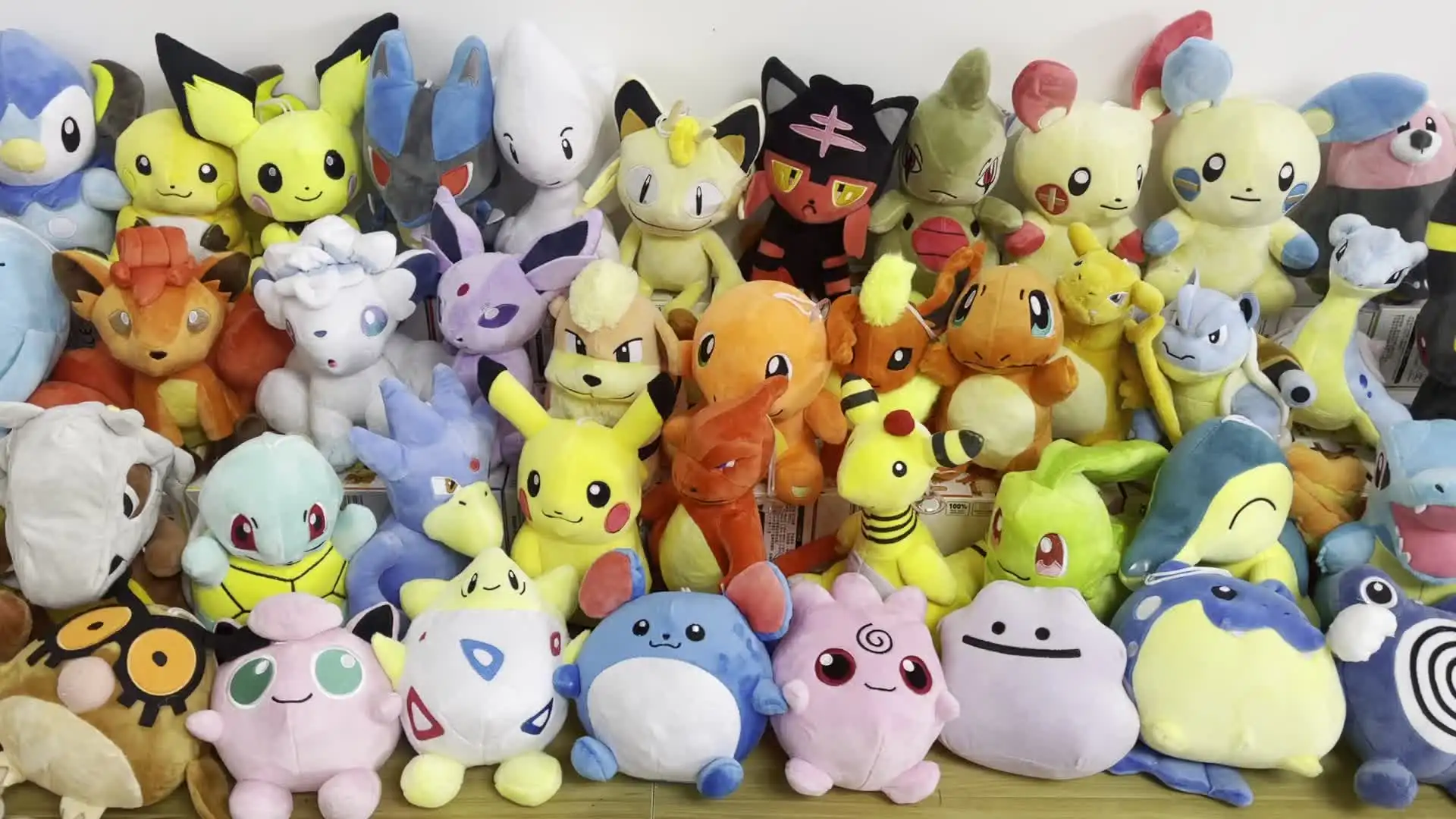 子供のためのポケモンぬいぐるみ、ぬいぐるみ、pikachu、eevee