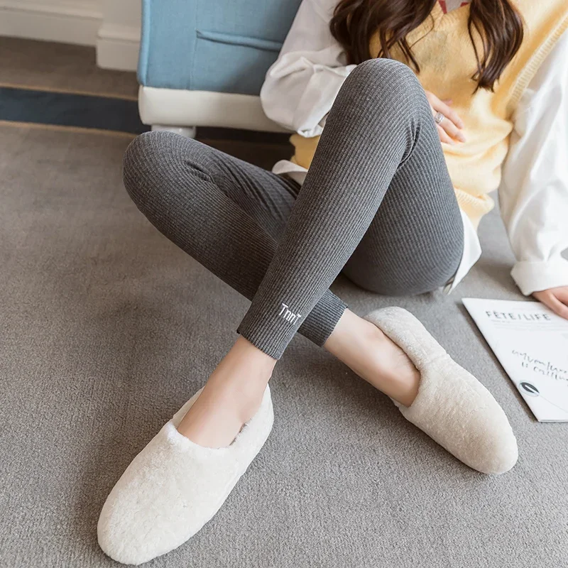 Velvet Maternity Leggings Pants For Pregnant Women Warm Winter Clothes Thickening Pregnancy Trousers Clothing
