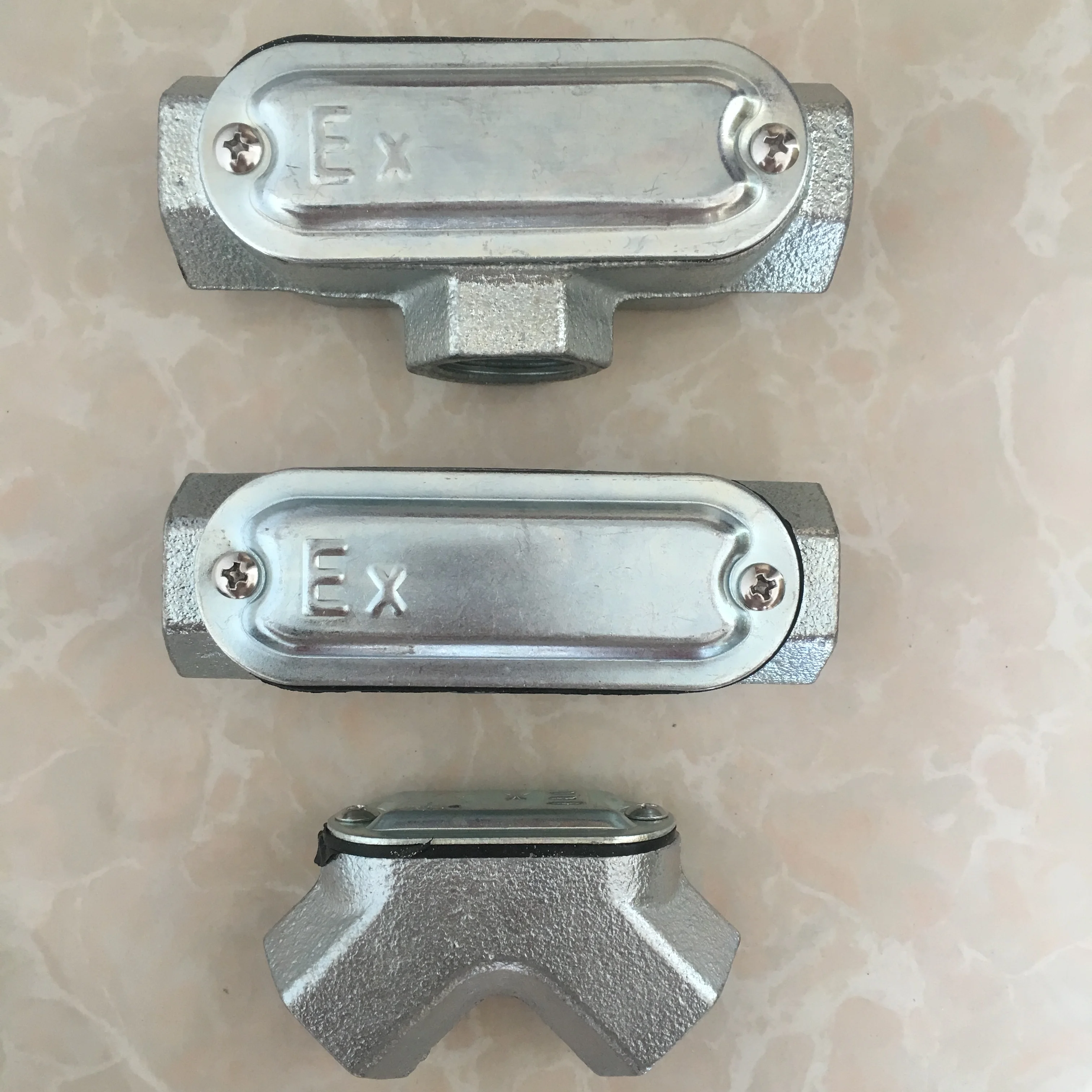 BHC explosion proof threading box junction box DN20 tee through 6-way four-way elbow isolation junction through