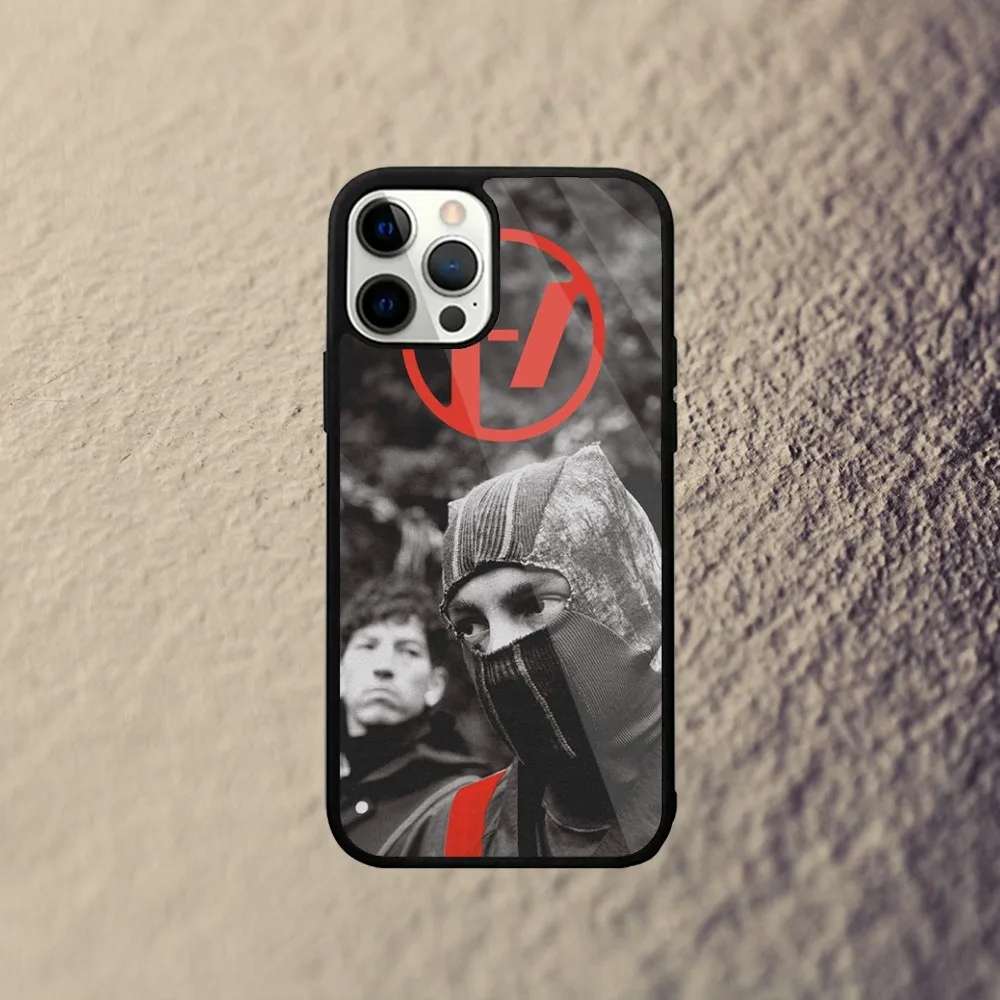 thumbnail image 1 of Funda para teléfono T-Taylors TPD S-SwiftS para iPhone 15, 14, 13, 12, 11, Plus, Pro, Max Mini con carga inalámbrica magnética Magsafe, 1 of 5