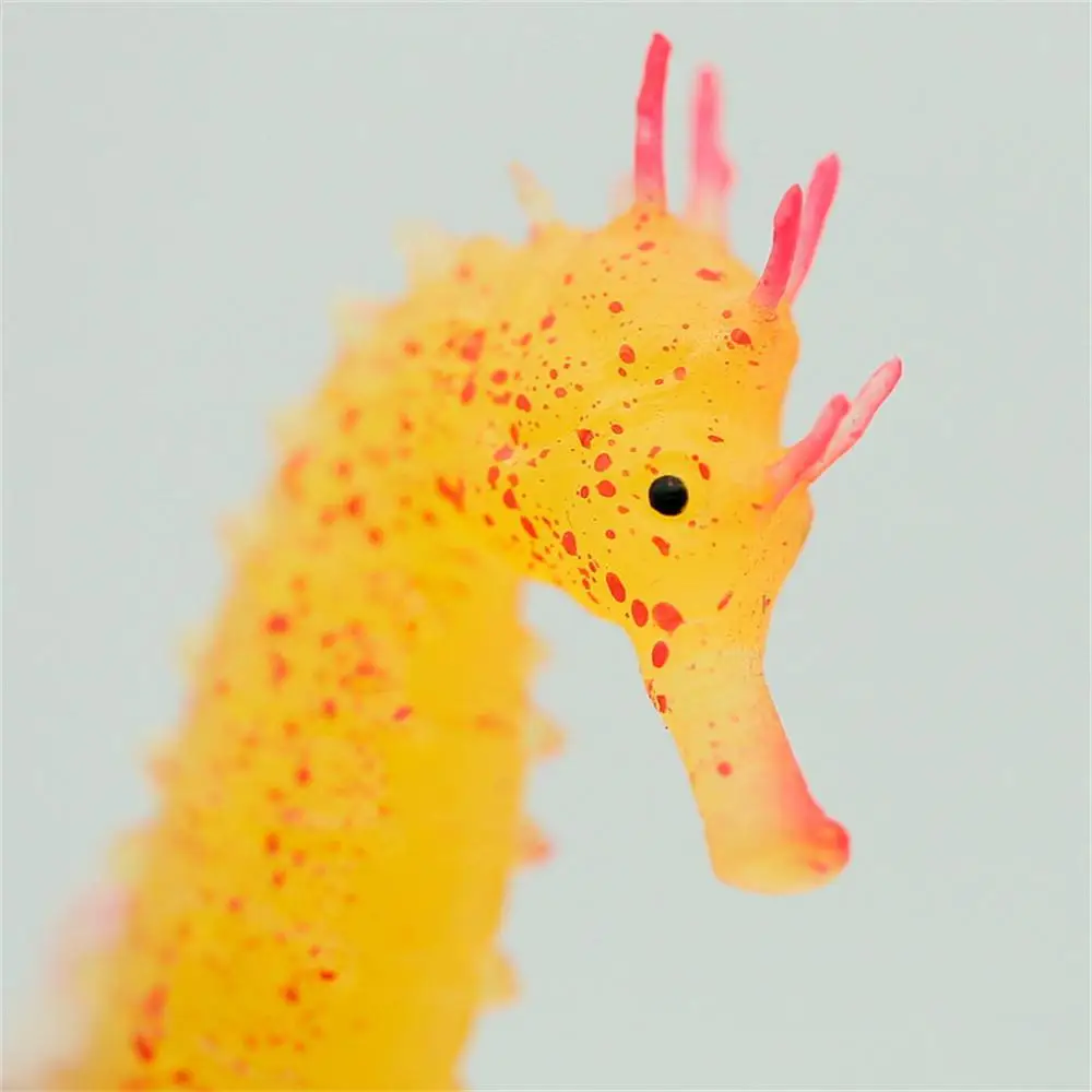 1~10PCS Luminous Seahorse Aquarium Ornament Glow In Dark Landscaping Silicone Sea Horse Glowing Fish Tank Decoration Hippocampus