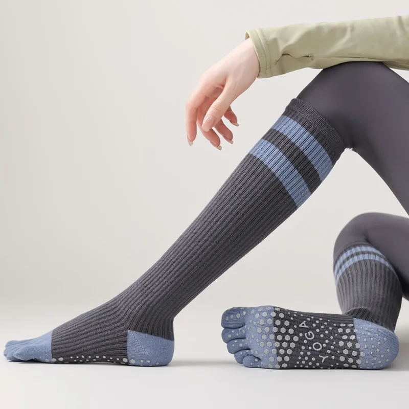1 Paar Damen Anti-Rutsch-Pilates Fünf-Finger-Socken Frühling Herbst Professionelle Anti-Rutsch-Schwarz-Weiß-Streifen Fünf-Zehen-Silikon-Yoga – Detail 24