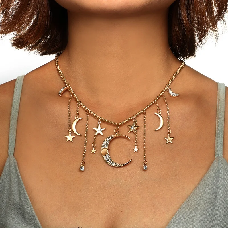 

Fashion Designer Jewelry Bohemian Crystal Star Moon Pendant Ladies Necklace for Women Necklace Perfume Women Collares Para Mujer