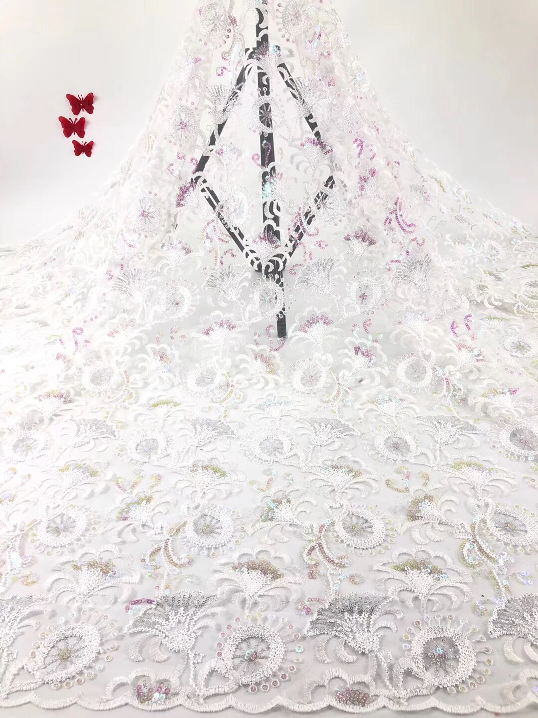 

Hot Sale African Laces Fabric Embroidered Nigerian Guipure French Lace Fabric High quality African French Net Lace Fabric