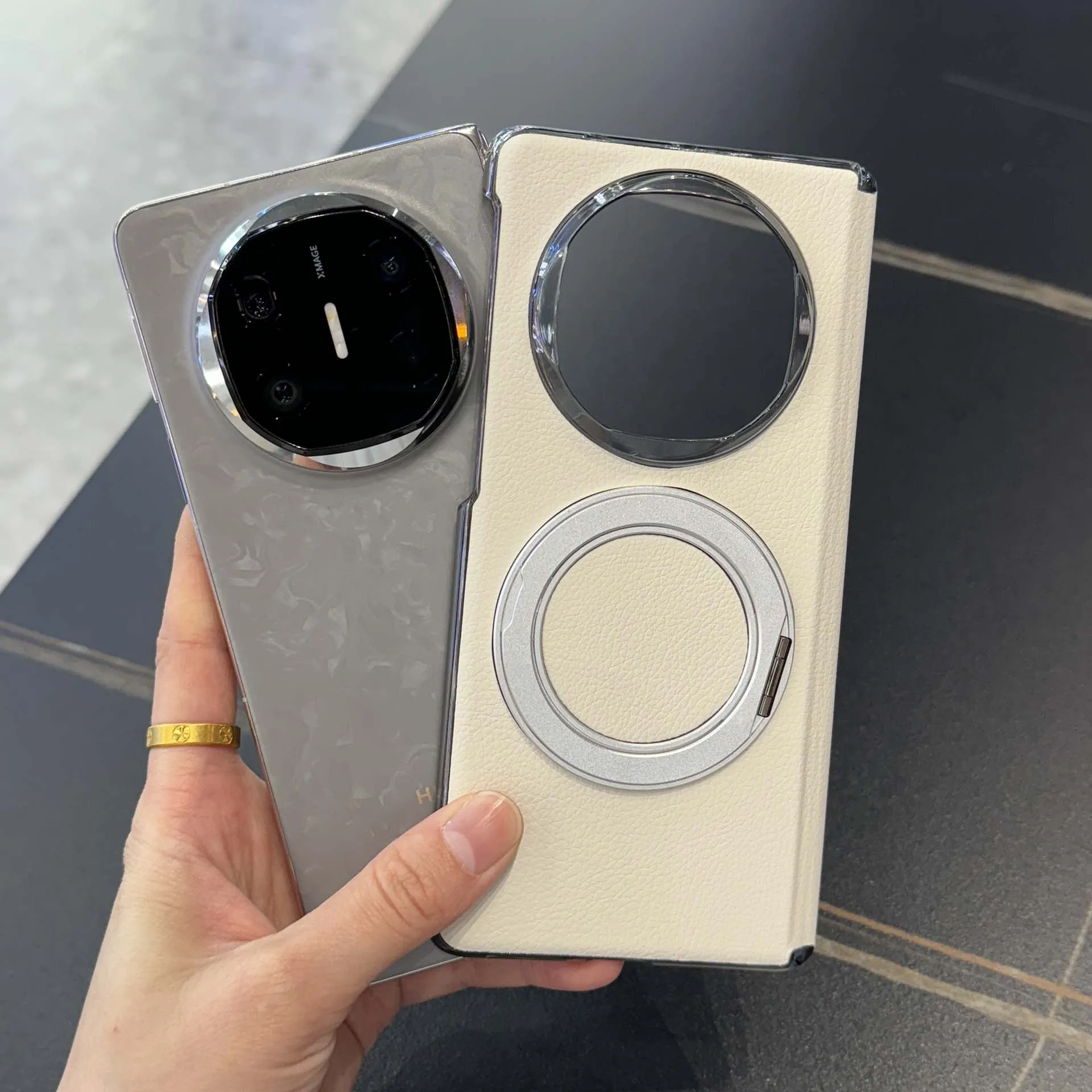 Electroplated Matte Leather Magnetic Ring Holder Case with Folding Hinge Cover