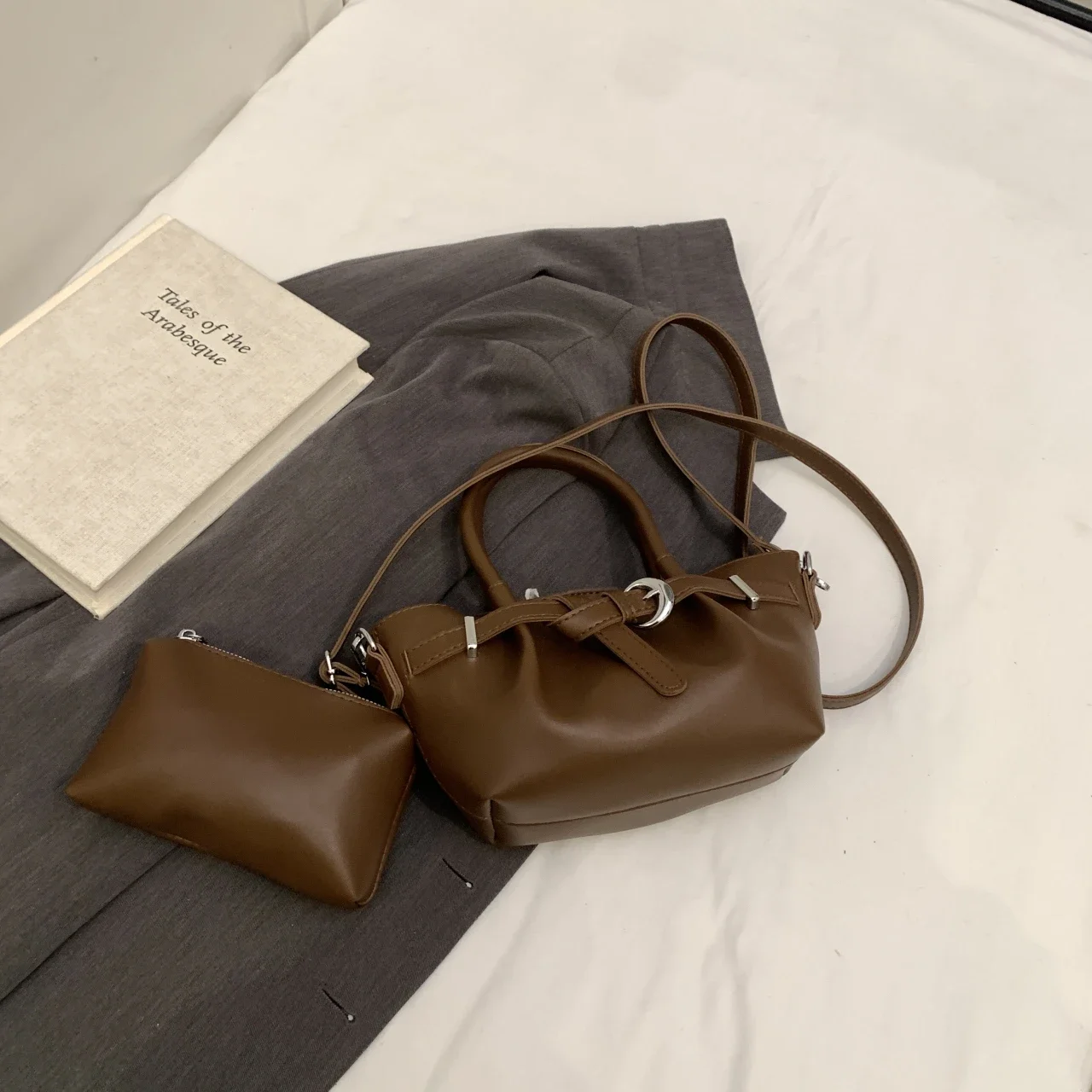 女性用ブランドハンドバッグ高品質レザーショルダーバッグ高級財布とハンドバッグデザイナークロスボディバッグバケットボルソス