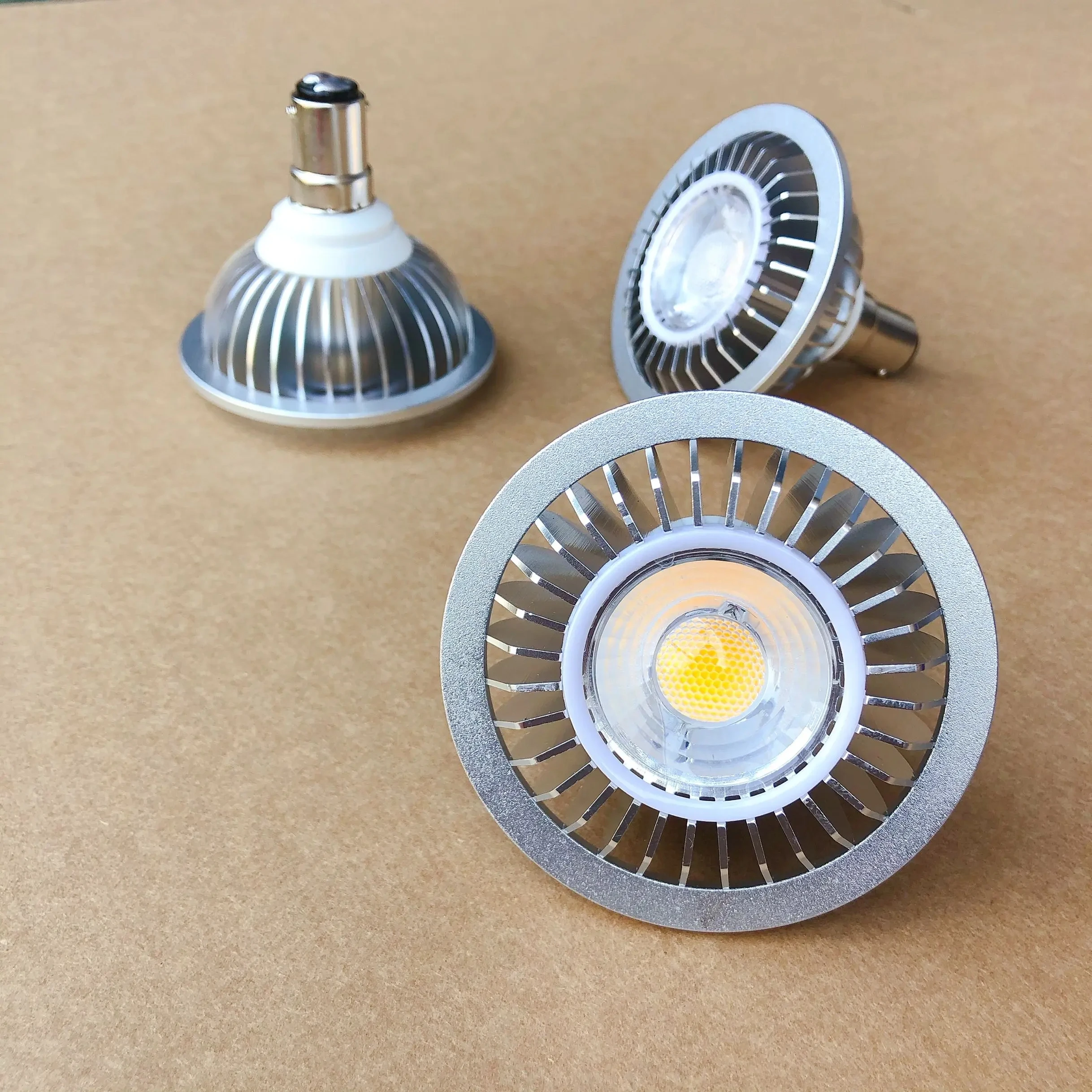 

2pcs 7W COB LED Spotlight AR70 BA15D Dimmable GU10 LED Bulb Lamp AC110V 220V DC12V Recessed Ceiling Lamps Indoor Lighting