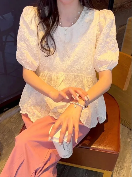 스윗 스타일 레이스 훅 플라워 여름 신상 시크 버블 슬리브 여성 셔츠 오버헤드 반팔 돌탑 트렌디 퓨어 컬러