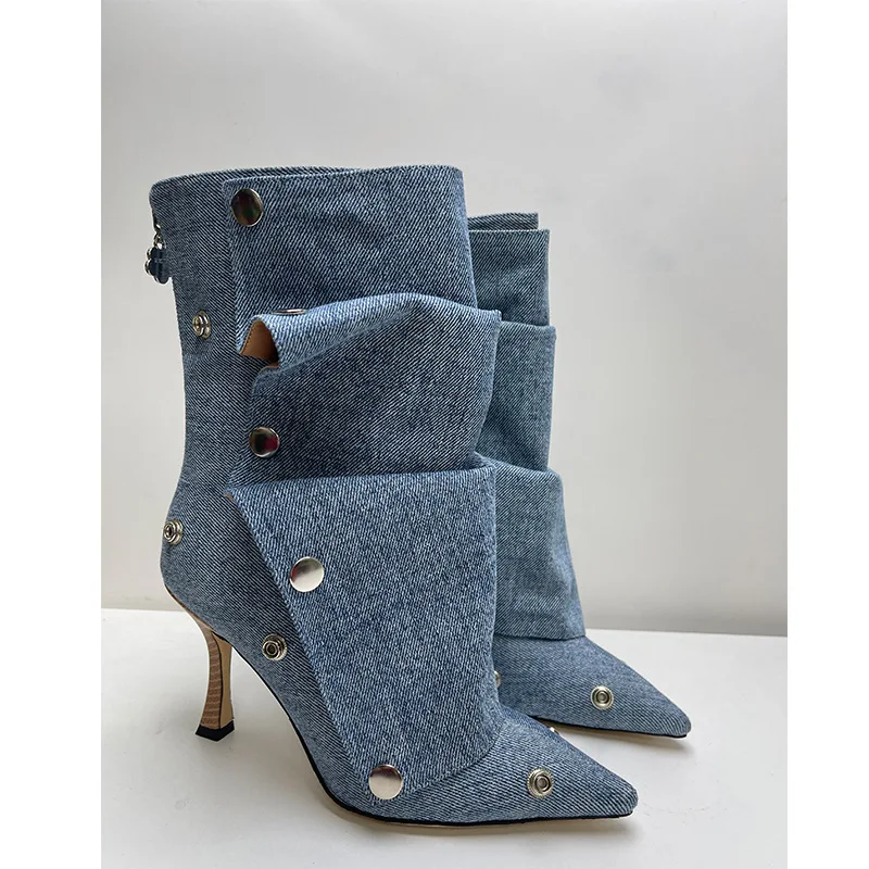 

Wrinkled Metal Buttons Spliced Denim Boots 2024 Women Fashion Show Folding Mid-calf Boots 34-43 Auto Show Model Fashion Boot