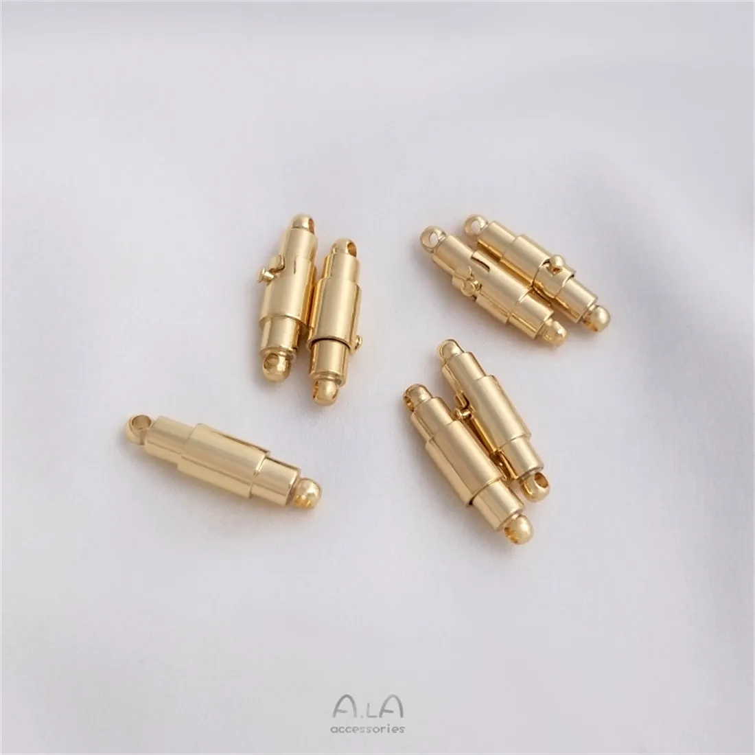 Рисунок 4 - Безопасная магнитная пряжка