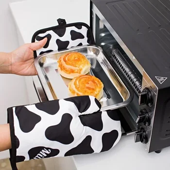 New Microwave Gloves Kitchen Gloves Insulation Leopard Pattern Pad Cooking Baking BBQ Oven Potholders Oven Mitts Pad