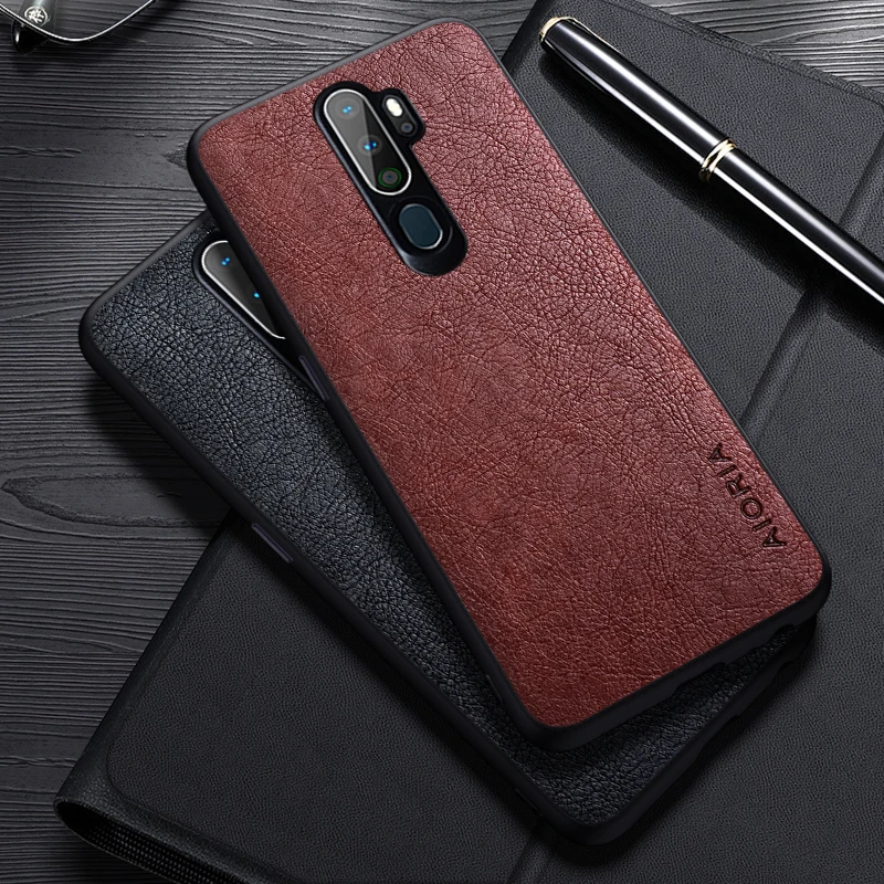 Luxury Leather Business Phone Case – Simple Design