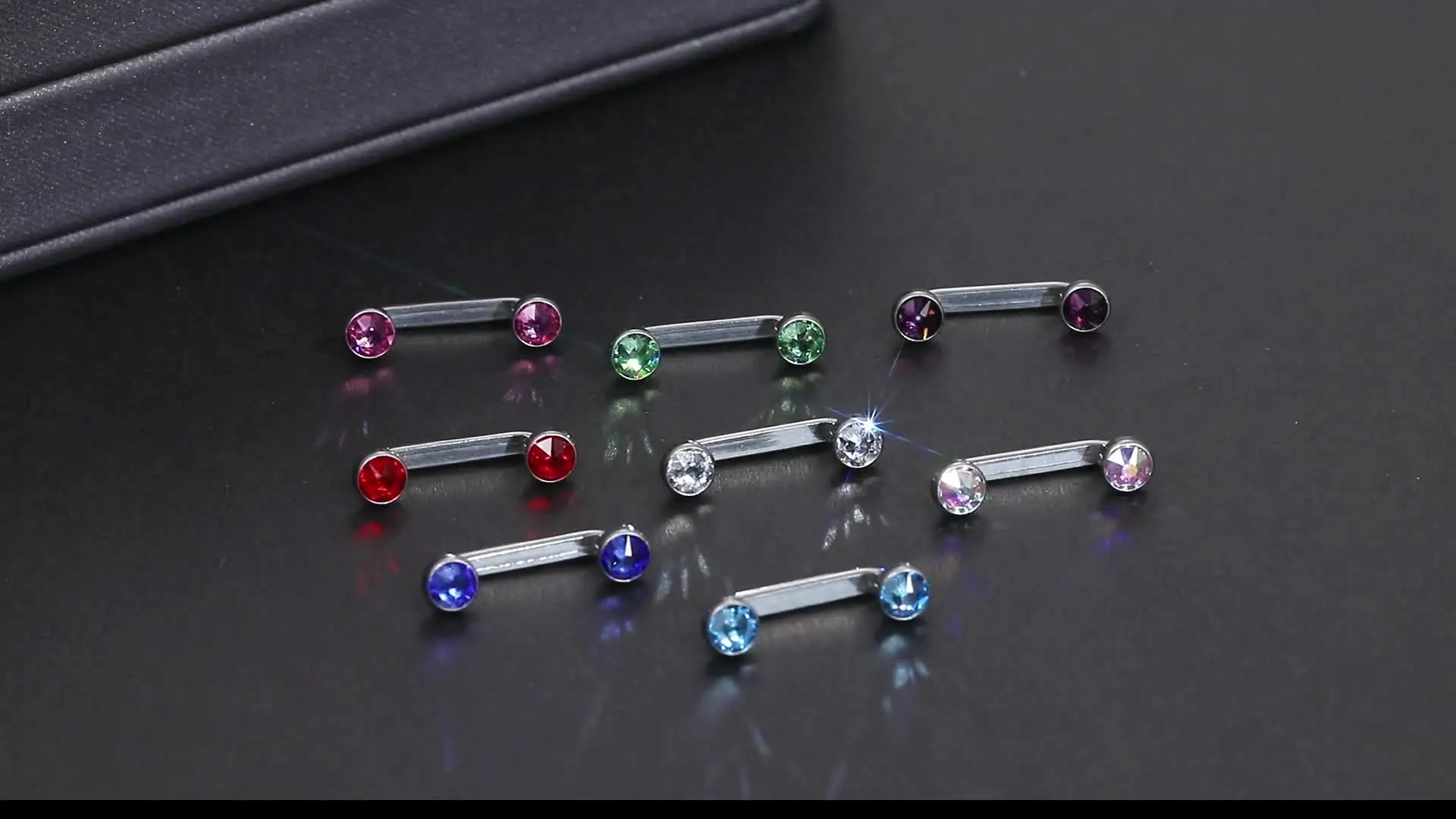 Видео секс қатты трахает ауызға және киска