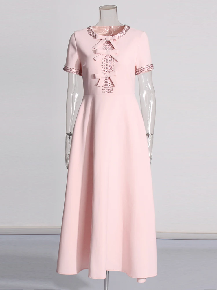 فستان رسمي بفيونكة ماسية