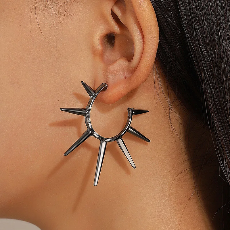 Punk Rivet Stud Earrings Gothic Big Black Silver Thorn Earrings For Women Hip Hop Party Jewelry