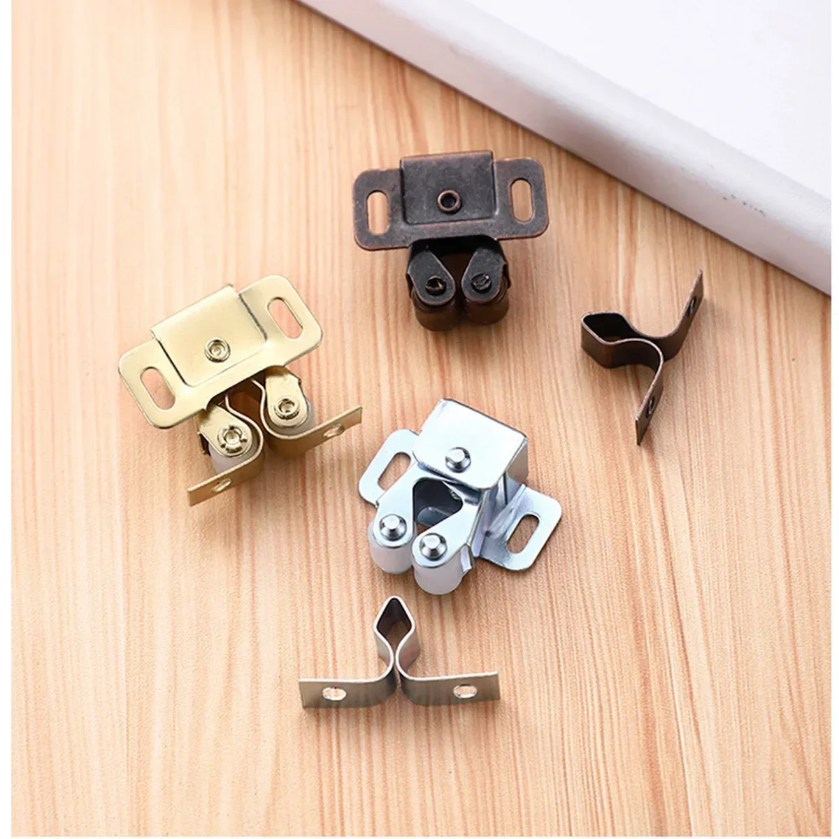 10/20PCS Door Stop Closer Stoppers Damper er Magnet Cabinet Catches With Screws For Wardrobe Hardware Furniture Fittings