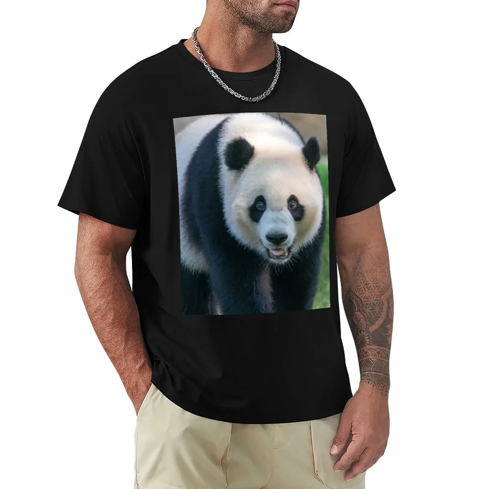 

Giant Panda Xiao Qi Ji at the National Zoo T-shirt funnys animal prinfor boys workout shirts for men