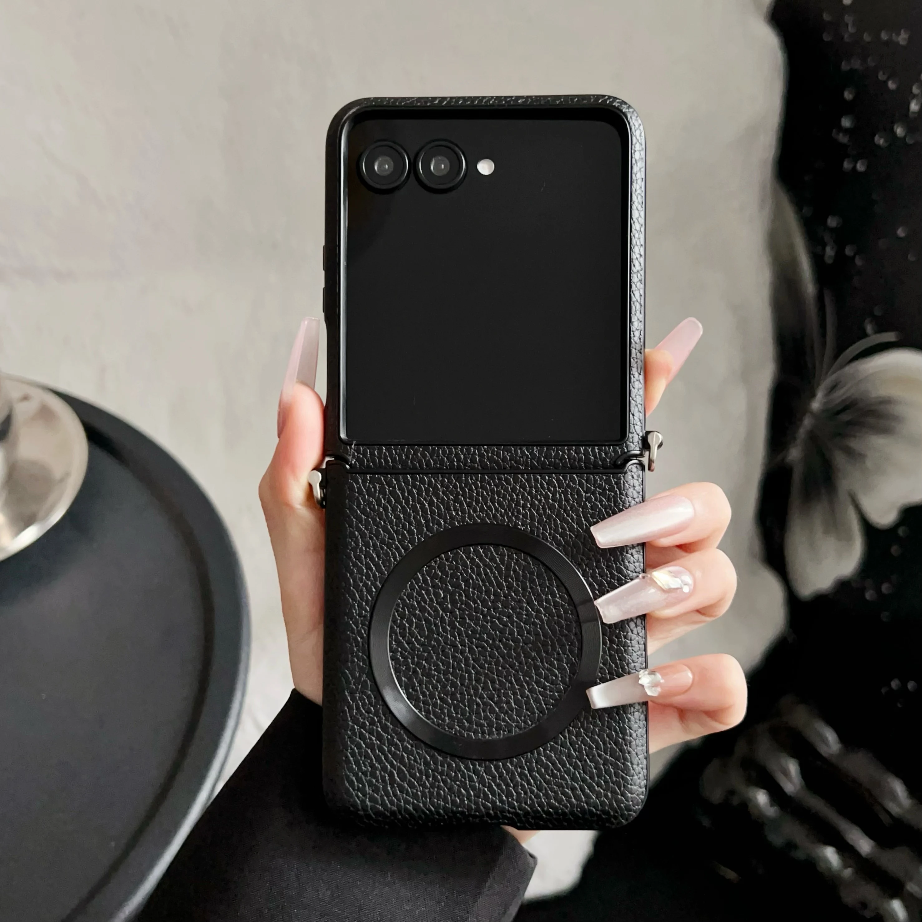 Litchi Texture PU Leather Magnetic Wireless Charging Case