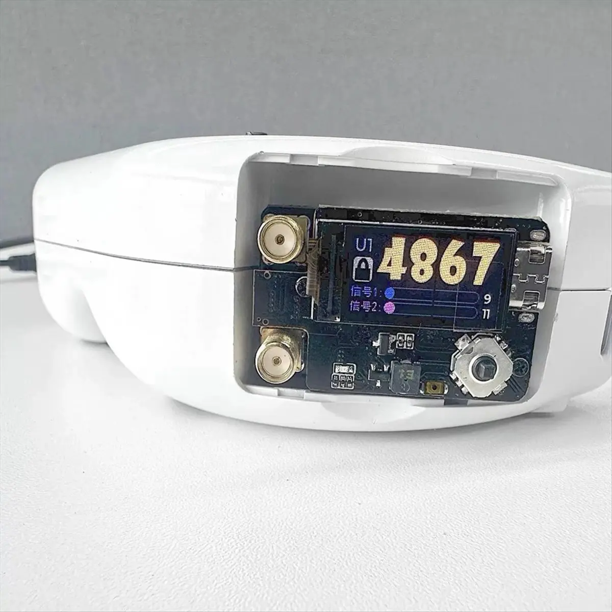 T96C 4.9G 5.8G 6.1G PLUS 수신기 모듈 /Fatshark/ V1 V2 FPV 고글용 듀얼 안테나 수신기