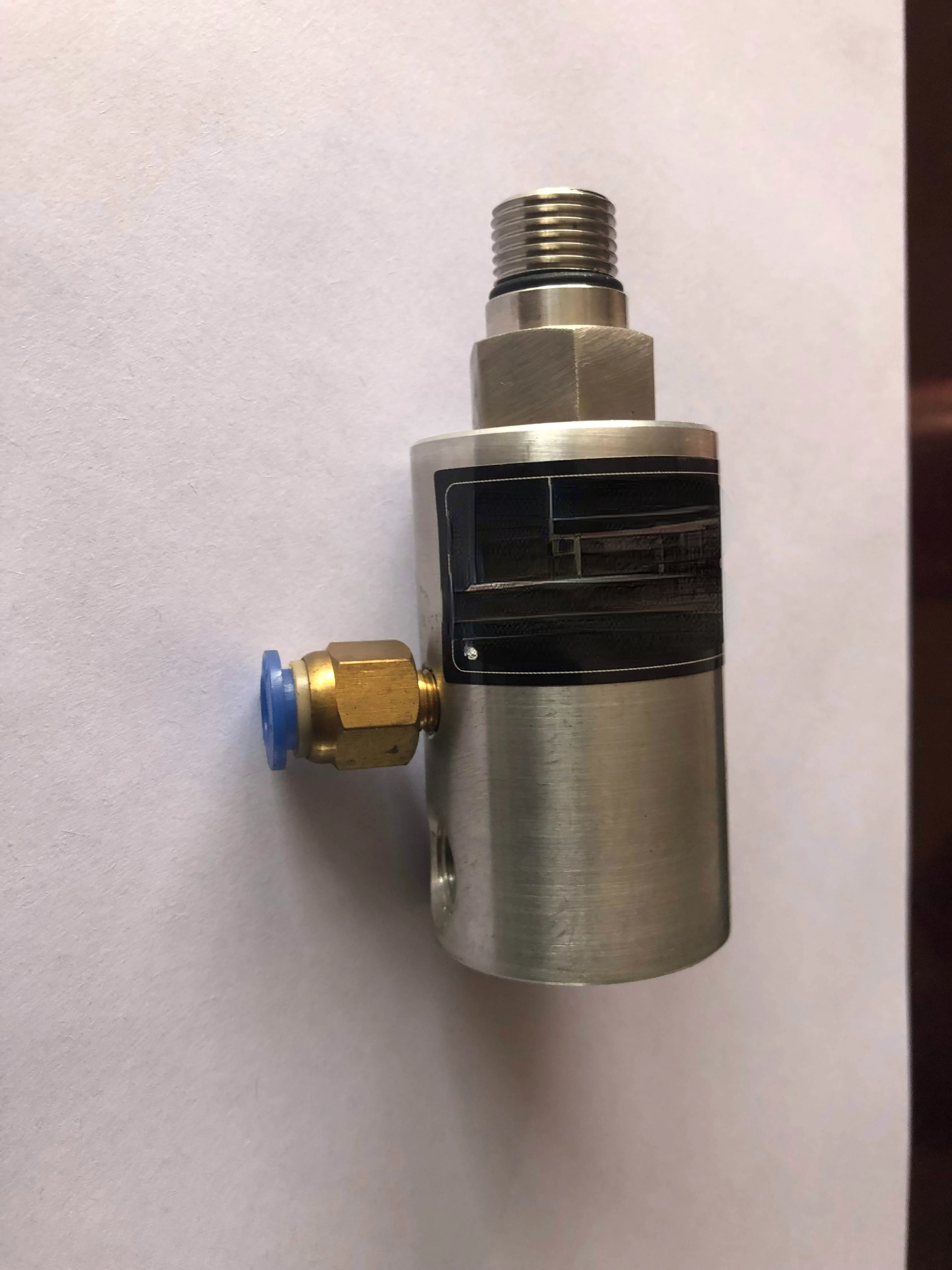 

Воздушное высокоскоростное поворотное соединение