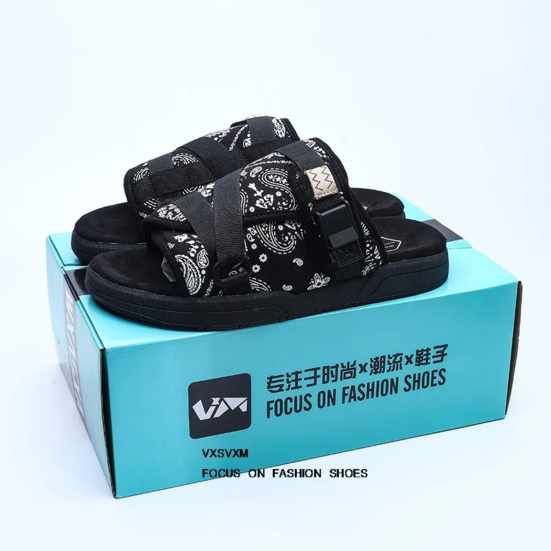 

Men's trendy outdoor sports sandals and slippers with anti slip soft and thick soles for daily wear. Couples' one line beach sli