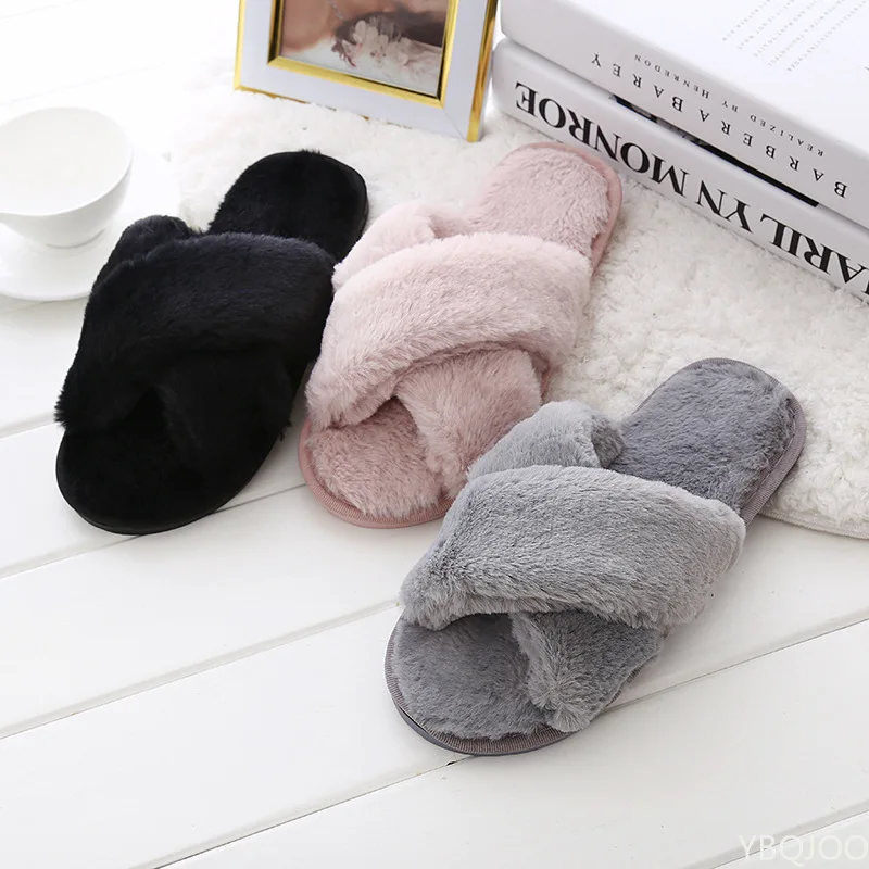 2022 NEW Design Women Winter House Furry Slippers Women Cross