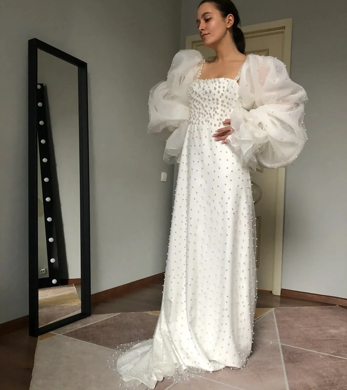 

Luxury Pearls Wedding Dresses Bohemian A Line Heavy Beaded Puffy Sleeve Bridal Gowns With Sweep Train Vestido De Noiva Open Back