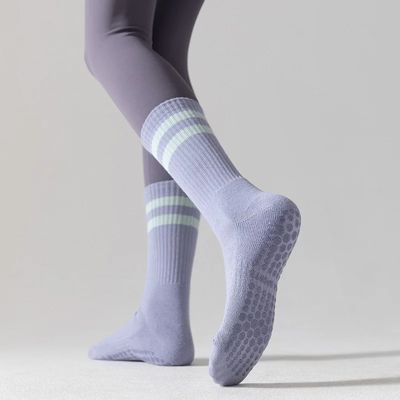 

Mid-calf Yoga Socks Cotton Breathable Solid Color Striped Non-slip Pilates Socks Fitness Dance Floor Socks Sport Yoga Aids Socks